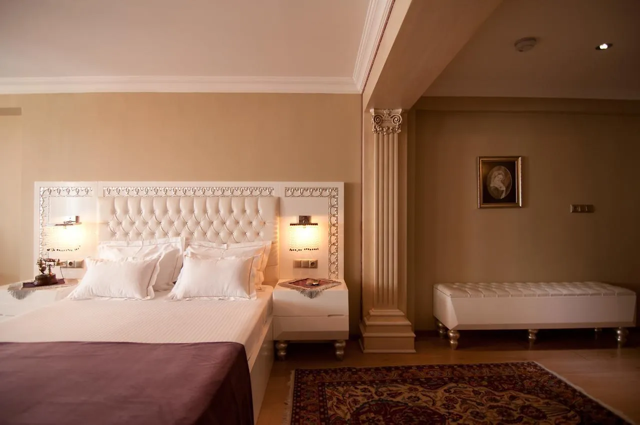 Blue Tuana Suite Istanbul 2*,